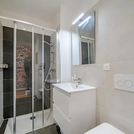 Lumineux Centre-ville * Nice